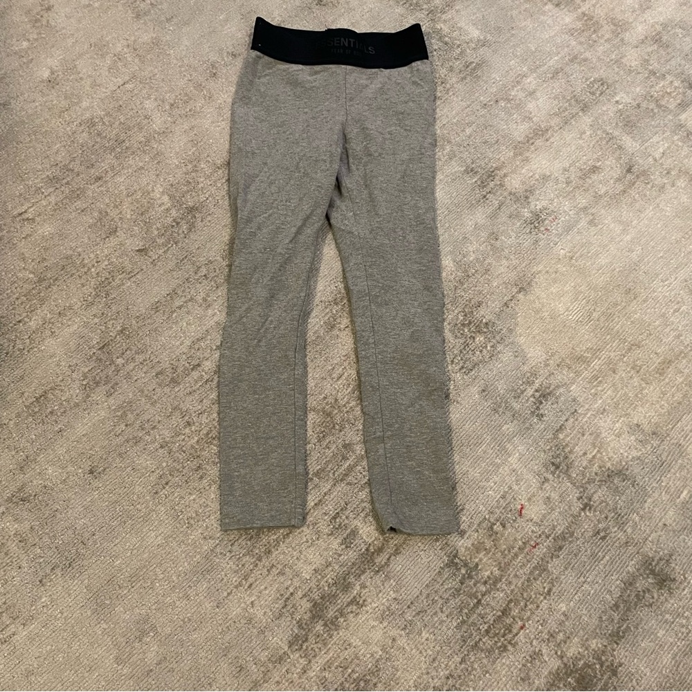 Essentials fear of god leggings
